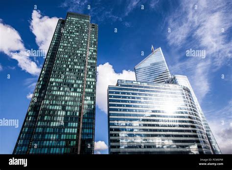 tour hermes la defense